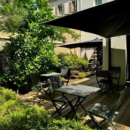 Hotel Des Halles 3* Dijon