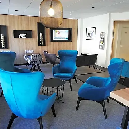 Des Halles Hotel