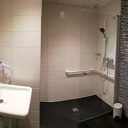 Hotel Des Halles 3*