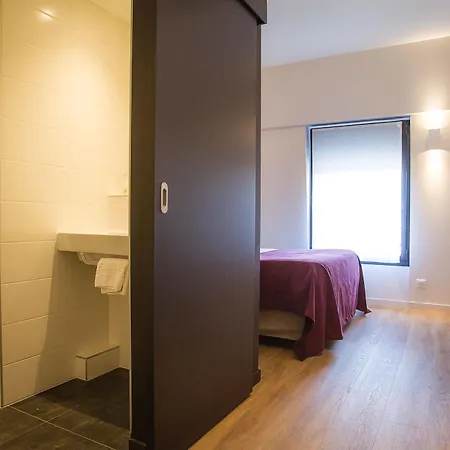 Hotel Des Halles 3*