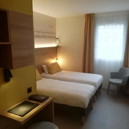 Des Halles מלון 3*